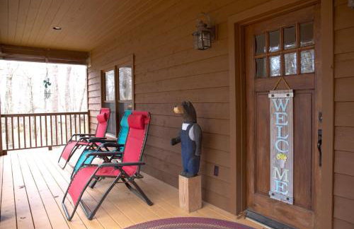 Secluded Cabin - Games, Fire Pit, Hot Tub, Pet OK - Foto 33