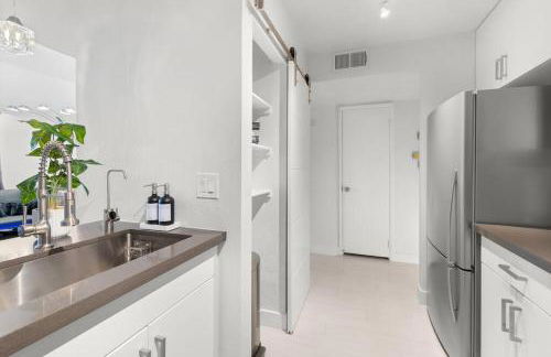 The Hidden Gem, King bed & Swimming Pool! - Foto 23