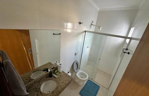 Apto próx Hospital Regional até 6 pessoas com garagem e wifi - Photo 31