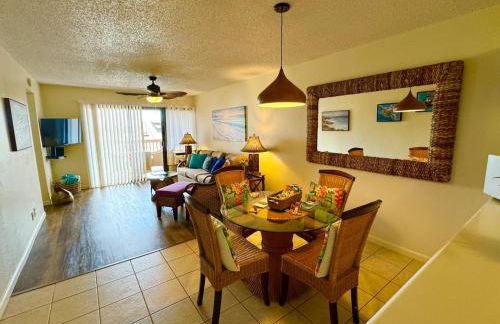 Central and Bright 2 BR, 2 BA, Pool and Oceanview - Foto 36