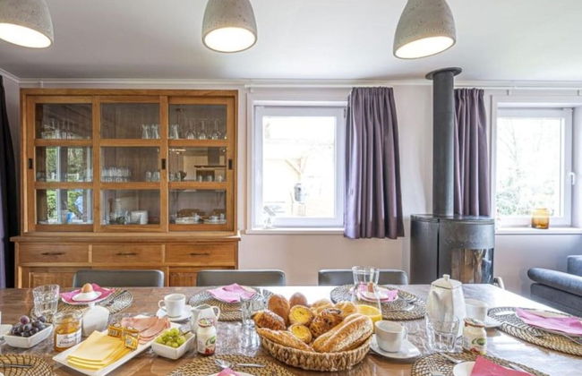 Quiet Villa with Hot Tub & Sauna - Foto 27