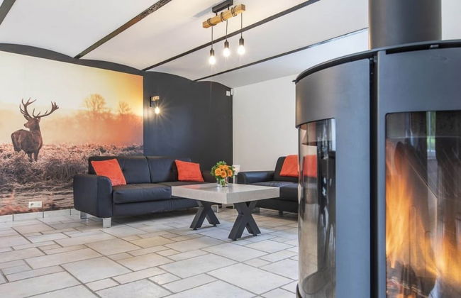 Tranquil Holiday Home in Manhay with Hot Tub near Ski Area - Foto 16