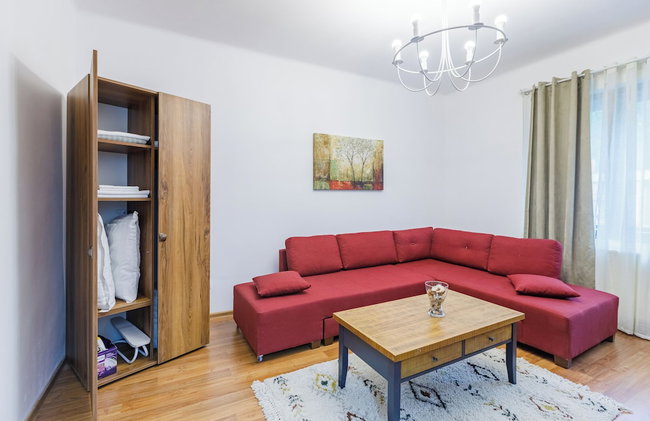 Modern Apartment - Photo 49