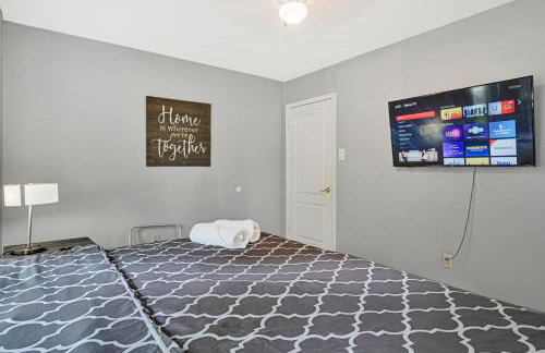 Home for summer with pool, pool table, outdoor kitchen,patio and balcony - Foto 53