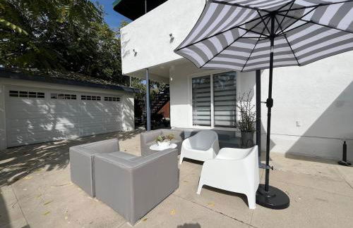 Serene Luxe Residence near Rose Bowl - Photo 38