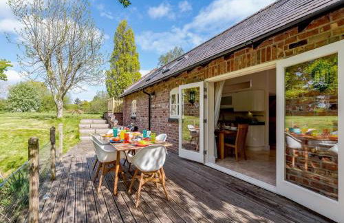 3 Bed in Ellesmere Port oc-82909 - Photo 2