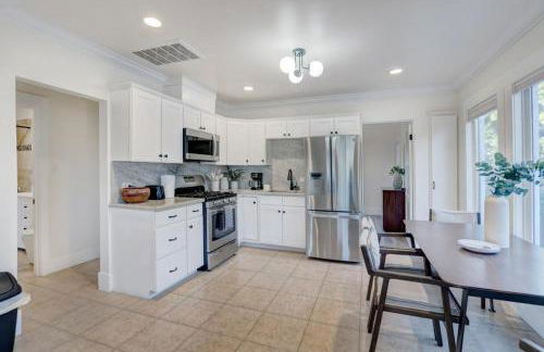 Historic Barrio Logan Bungalow - Foto 24