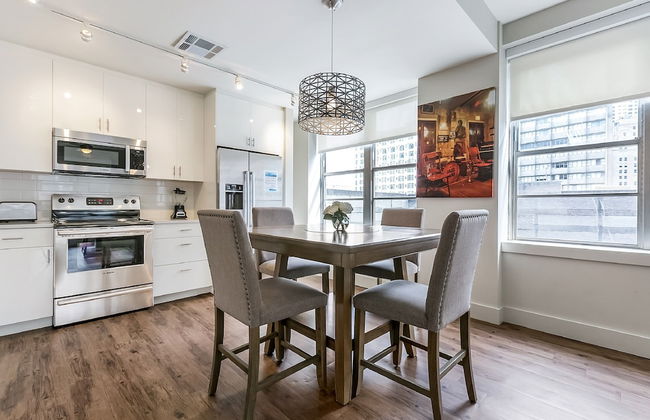 Gorgeous Condos Near French Quarter - Foto 31