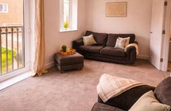 New Build 3-Bed in Rotherham Fast WiFi, Garden & Driveway - Foto 5