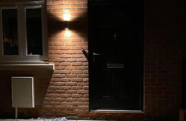 New studio apartment - minutes walk to Cathedral - Foto 24