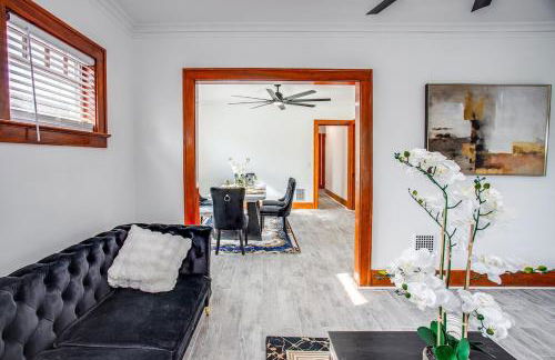 New 3 bedroom Home by, UofR, RIT, Strong, Airport - Photo 12