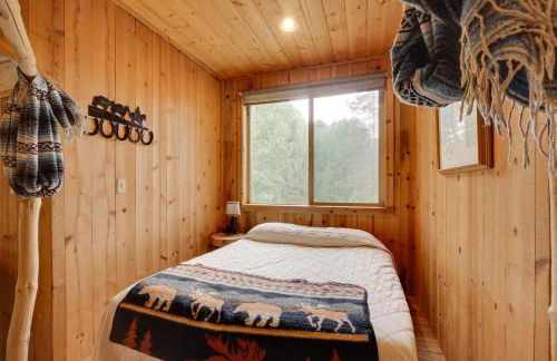 Pet-Friendly House with Deck Near Crater Lake! - Foto 58
