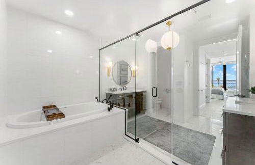 Harbor Island Beach Club - Luxury Waterfront Apartments with View - Foto 36