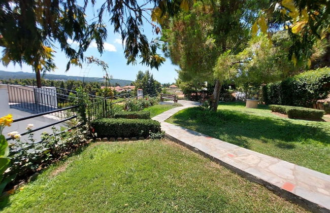 Elani Private Retreat - Villa Anna Garden Escape - Foto 18