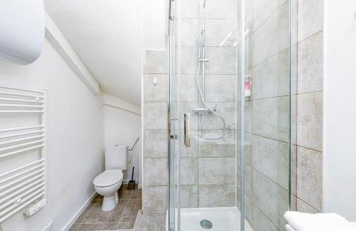 Meublé classé 3 étoiles au pied des thermes - Foto 8