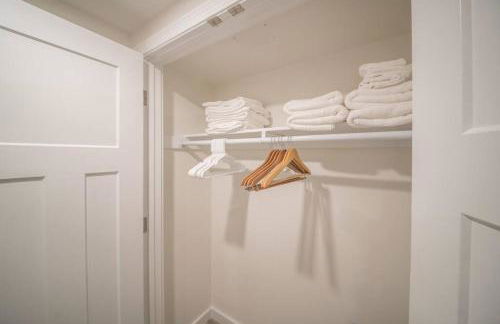 The Boston Rental - Multiple Floorplans - Foto 18