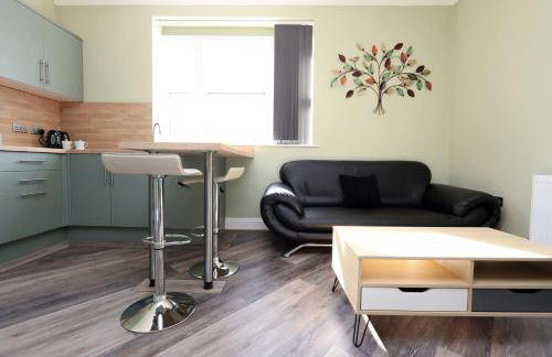 Modern Comfort 4 Bedrooms and Great Location - Foto 44