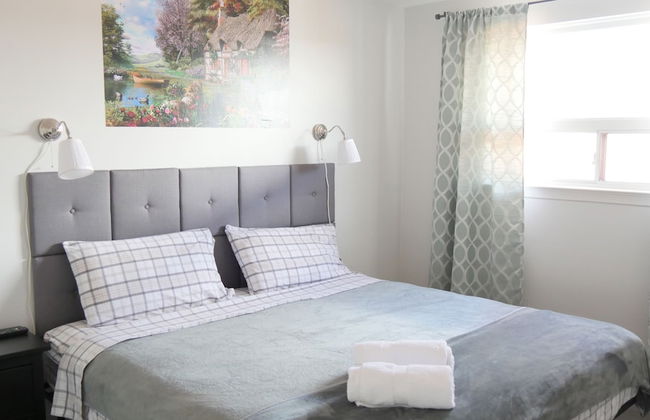 Richview Gardens Suite - Photo 2