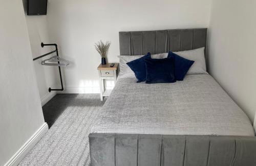 Cheshire Home Stays - Photo 10