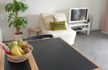 Charmant Studio avec vue sur le port et falaises - Foto 8