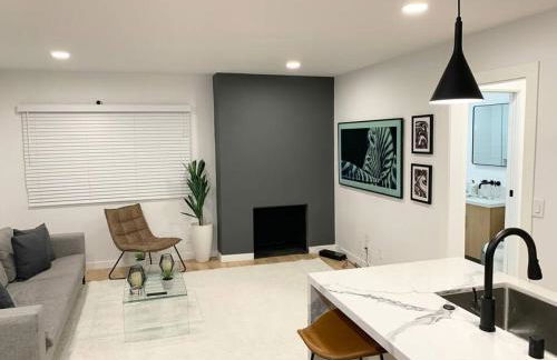 Brand New Ocean-View Beach Home Steps to the Sand! - Foto 11