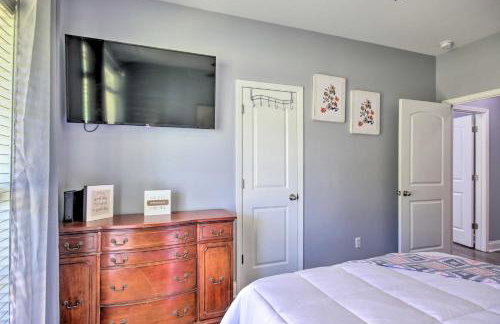 Bright Hopkins Home with Game Room and Fire Pit! - Foto 32