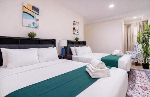 3 Bedroom Cozy Home in Manhattan Valley - Photo 5