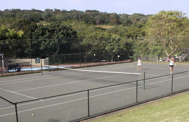 Apartments on The Eighteenth - Photo 41