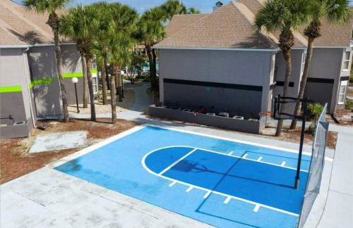 Whimsical Condo 1.5M from Disney - Foto 56