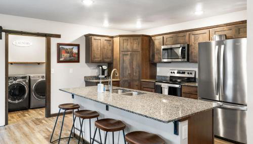 AdventureHaus - Foto 1