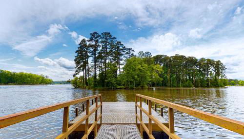 Large Waterfront Lake Murray Home with Dock - Foto 5