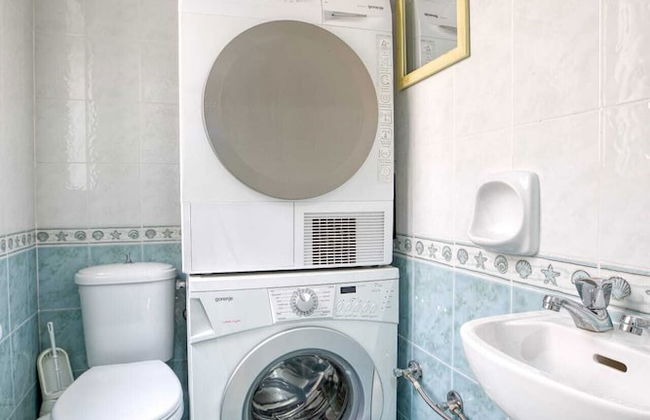 Seafront Apartment - Foto 22