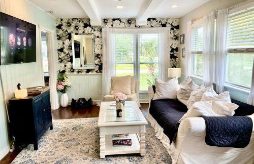 Cozy sanctuary minutes from the bay and beaches - Foto 5