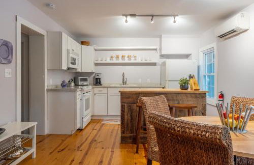 Chic Farmhouse Woodstock Saugerties Skiing HITS - Photo 7