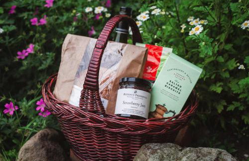 Crow Hall - Luxury Holiday Accommodation - Photo 21