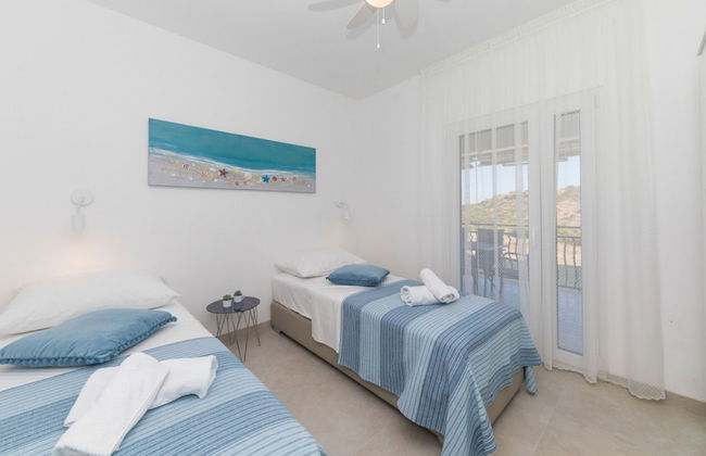 Scenic Elegant Trogir Villa With Pool - Foto 9