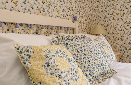 Vine Cottage - Photo 13