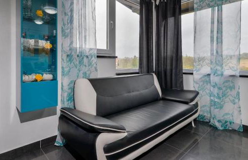 Nice Home In Zadoborje - Foto 29