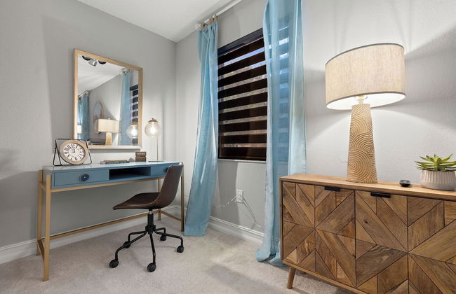 Serenity Haven Luxe Pet Friendly 5BR - Photo 3