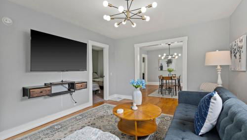 Newly Renovated 2BR by SU, Zoo, Destiny & Downtown - Foto 5