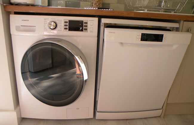 Woodfield House - Photo 14