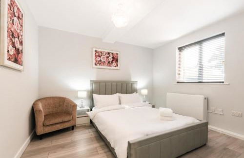 Central 3 Bed Apartment Southampton Perfect for Short & Long Stay Close to Shops - Foto 16