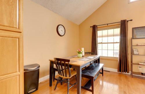 Game Room and On-Site Pond Laurelville Retreat! - Foto 8