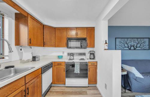 Little Cloud 10M - Retreat with Adirondack Charm - Photo 14