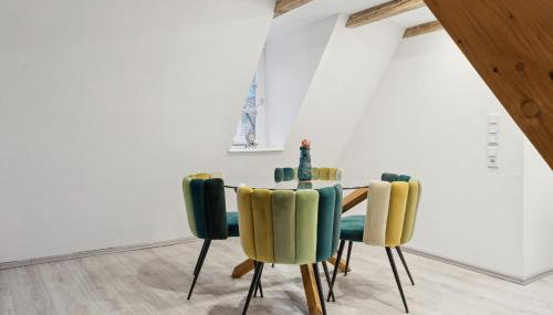 Ferienwohnung "Alte Post" Münsingen - Photo 3, furniture