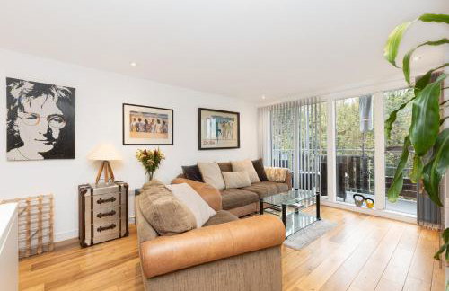 Immaculate 2BR Flat, Greenwich, 2 min Maze Hill St - Foto 1