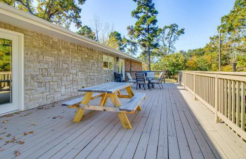 3 Mi to Lake House with Fire Pit in Mountain Home! - Foto 21