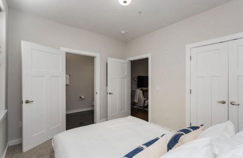 CozySuites Music Row Spacious 1BR with free parking 26 - Foto 16