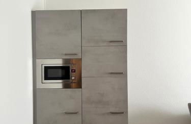 Sehr schöne Wohnung,komplett neu eingerichtet - Foto 6