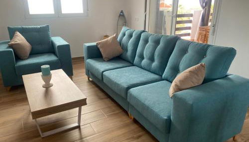 This spectacular 3-bedroom apart - Photo 4